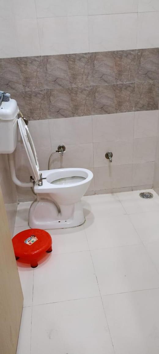 Hotel Saffron Мератх Экстерьер фото